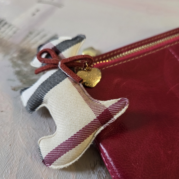 Source Unknown Red Leather Zip Card Wallet with Heart Charm - Picture 5 of 10